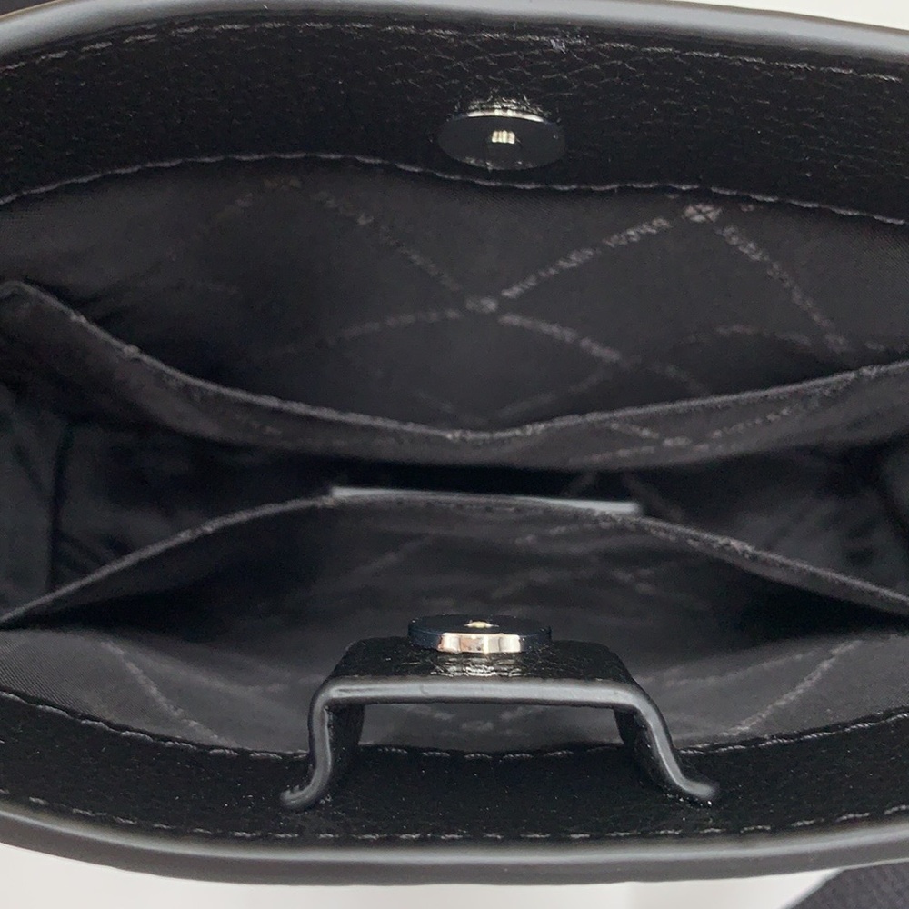MICHAEL KORS Briley Small Pebbled Leather Messengr - Picture 10 of 16